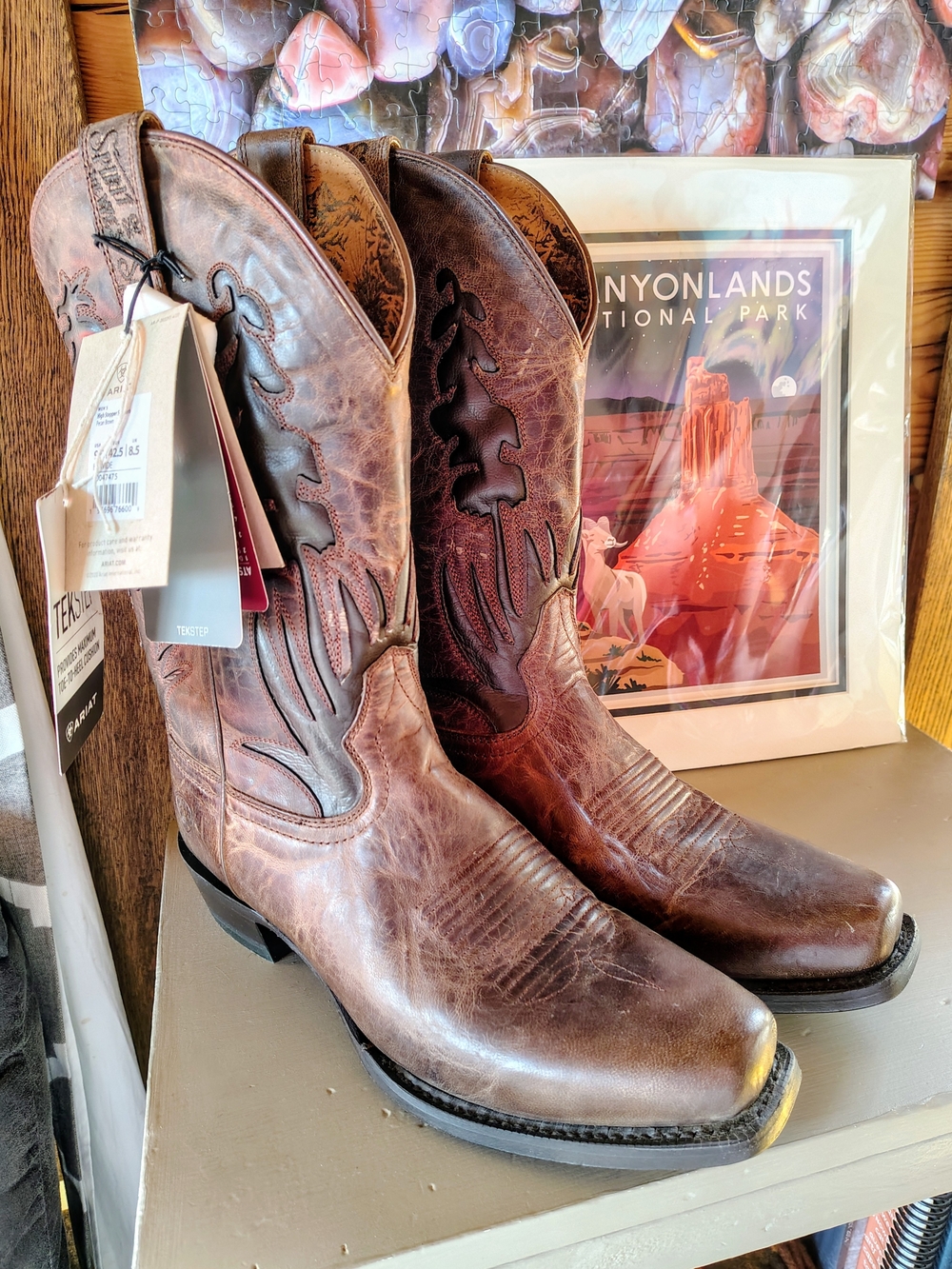 NWTs Ariat Hi Stepper Senero Pecan Brown Embossed Western Boots-size 9.5 EE - Picture 2 of 16